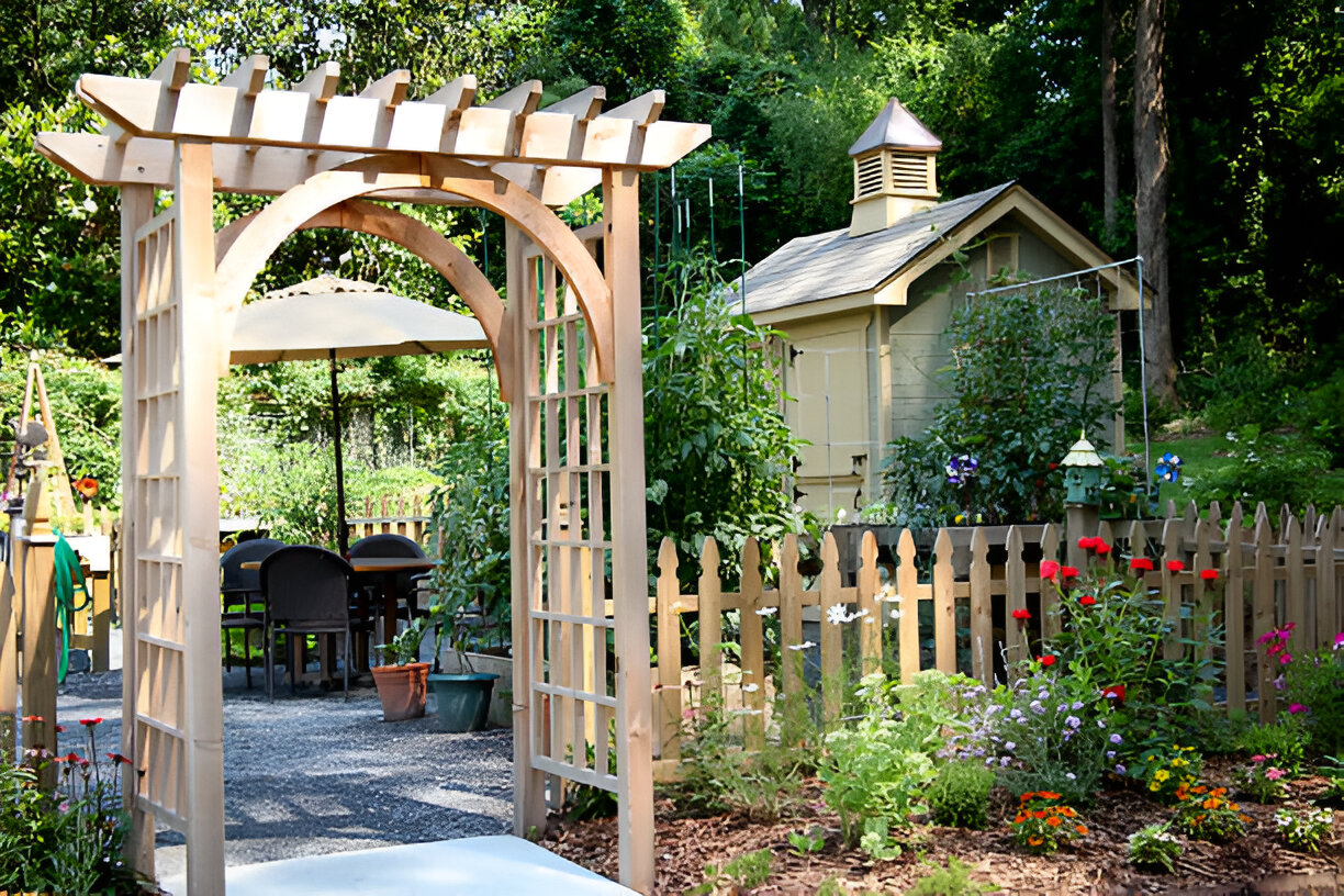Arbors & Trellises